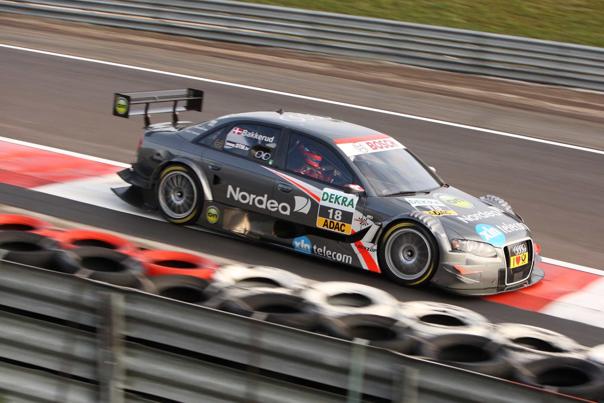 Christian Bakkerud i den DTM bil han nød at køre
(Foto: motioncompagny)